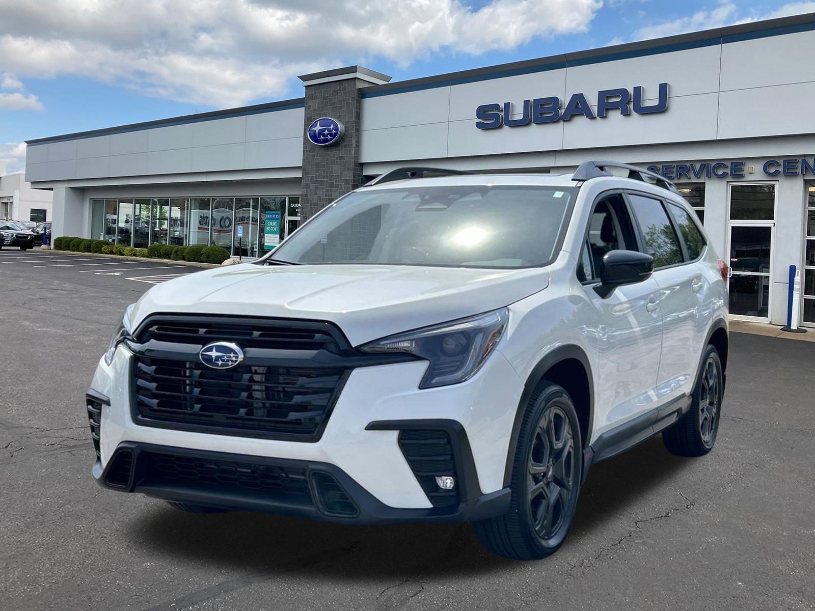 Used 2025 Subaru Ascent Onyx Edition AWD/4WD image 3