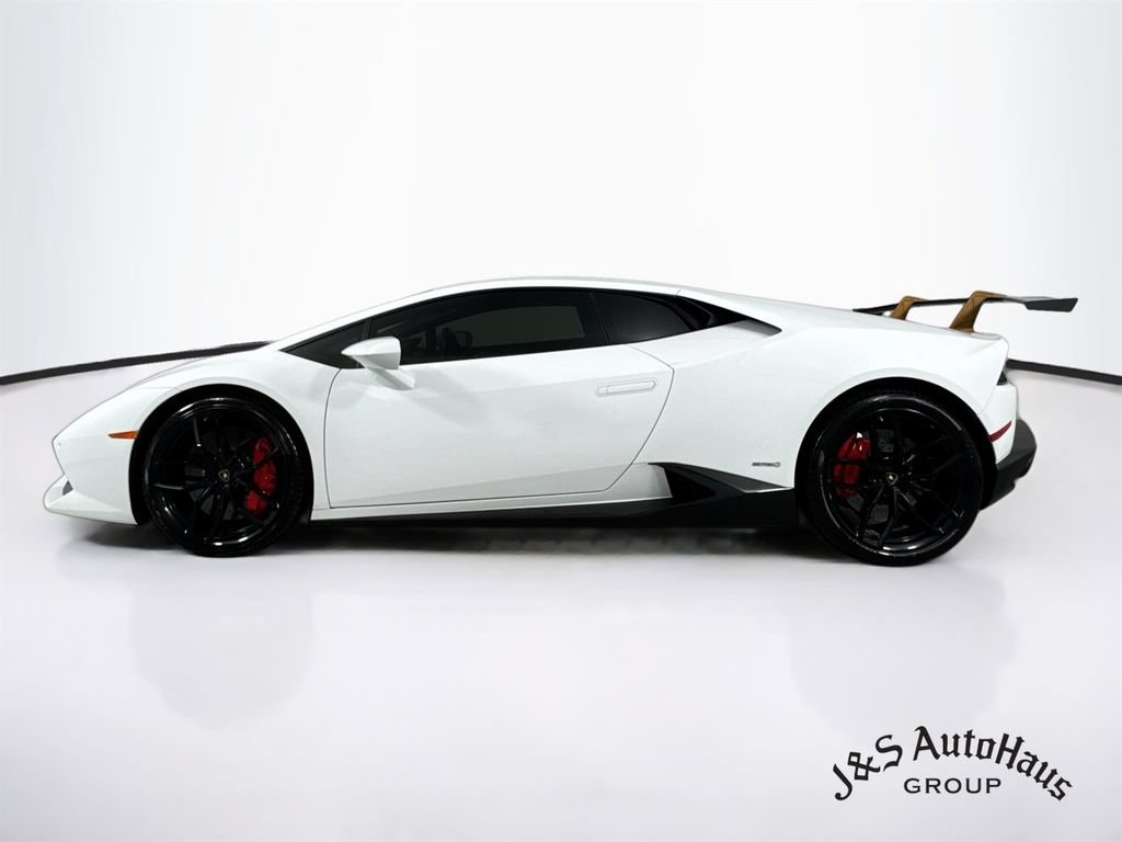 Used 2017 Lamborghini Huracan LP 610-4 AWD/4WD image 4