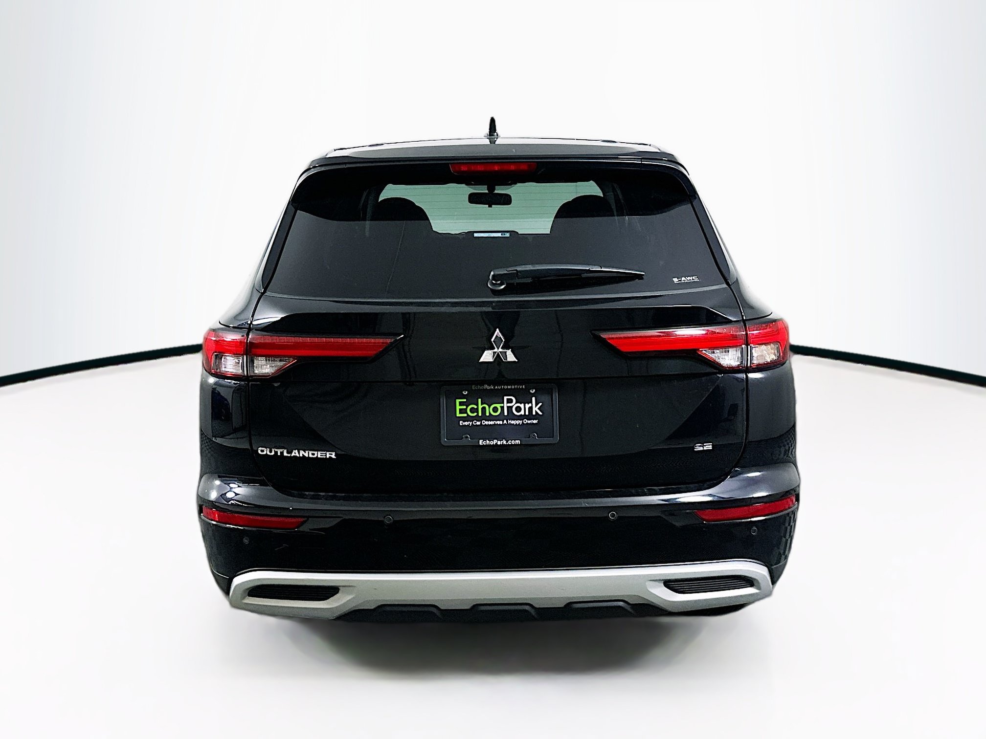 Used 2024 Mitsubishi Outlander SE AWD/4WD image 7