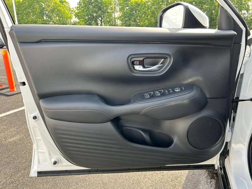 New 2027 Honda HR-V EX-L image 18