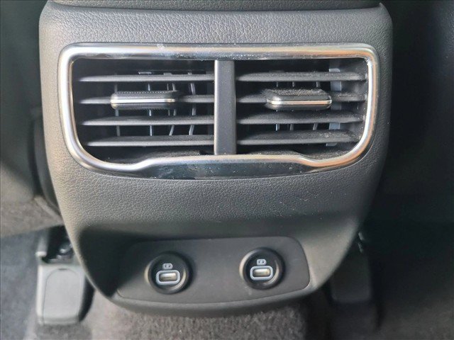 Used 2023 Hyundai Santa Fe SEL w/ Premium Package FWD image 18