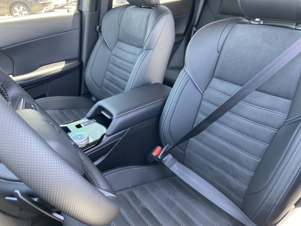 New 2026 Mitsubishi Outlander SE FWD image 15