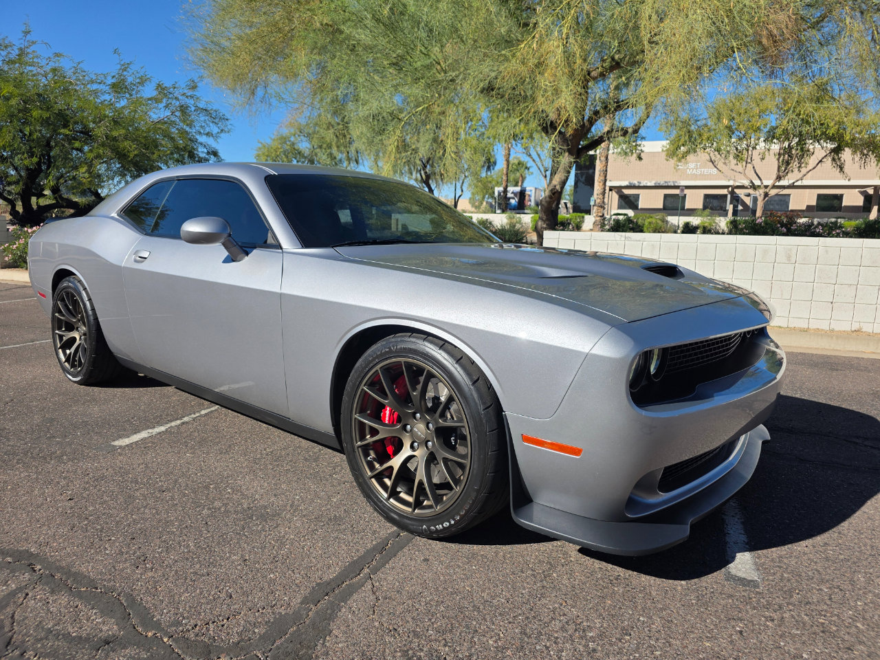 Used 2015 Dodge Challenger SRT Hellcat image 23