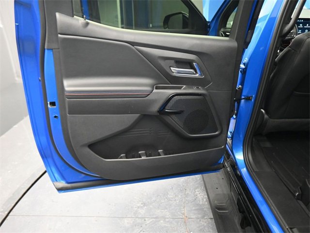 Used 2025 Chevrolet Silverado EV RST image 15