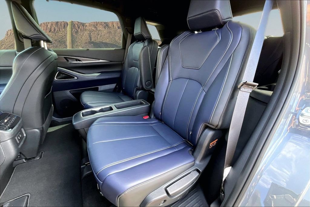 Used 2026 INFINITI QX60 Sport AWD/4WD image 26