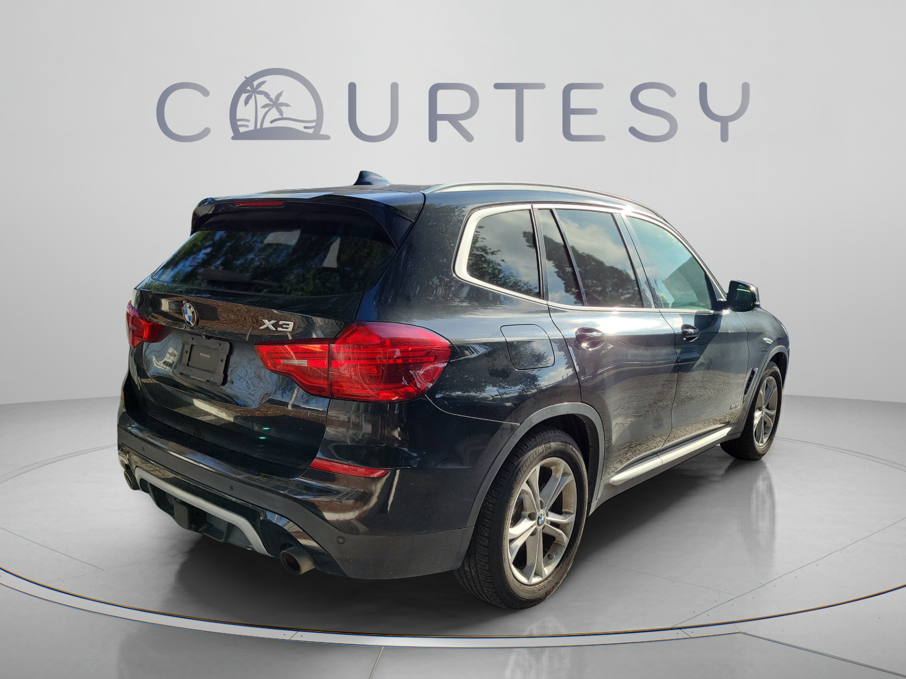 Used 2018 BMW X3 xDrive30i AWD/4WD image 12