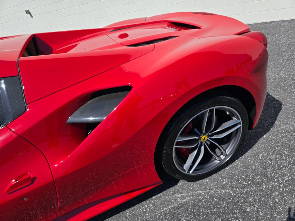 Used 2018 Ferrari 488 Spider RWD image 12