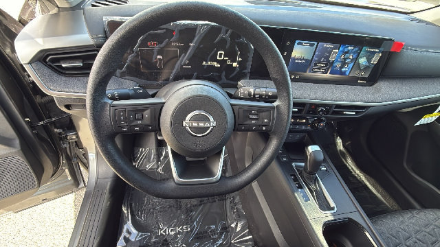 New 2027 Nissan Kicks SV AWD/4WD image 18