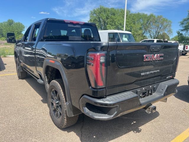 Used 2025 GMC Sierra 2500 AT4 w/ AT4 Premium Plus Package AWD/4WD image 16