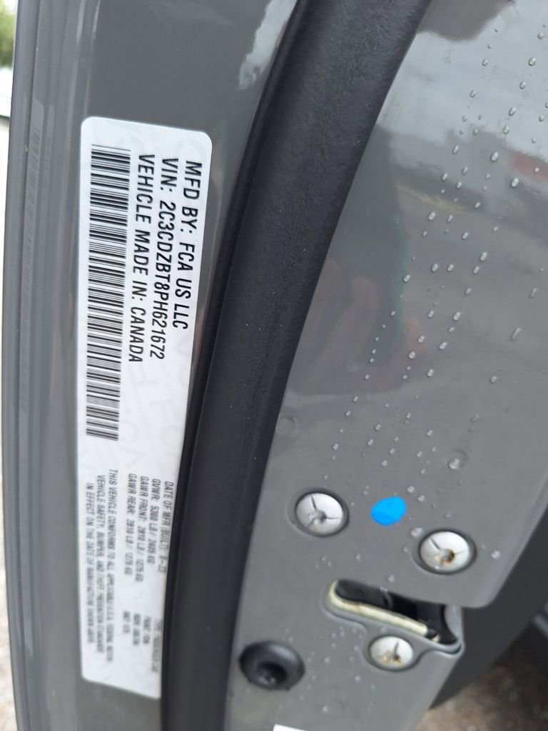 Used 2023 Dodge Challenger R/T w/ Plus Package image 31