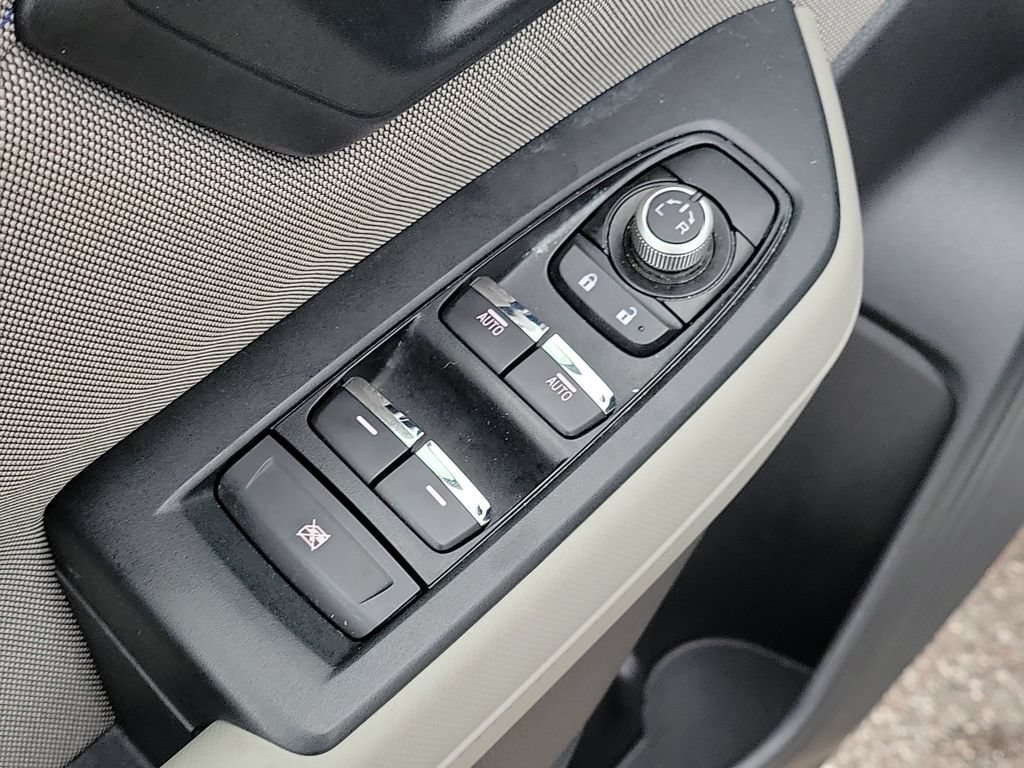 Certified 2025 Subaru Forester Premium AWD/4WD image 18