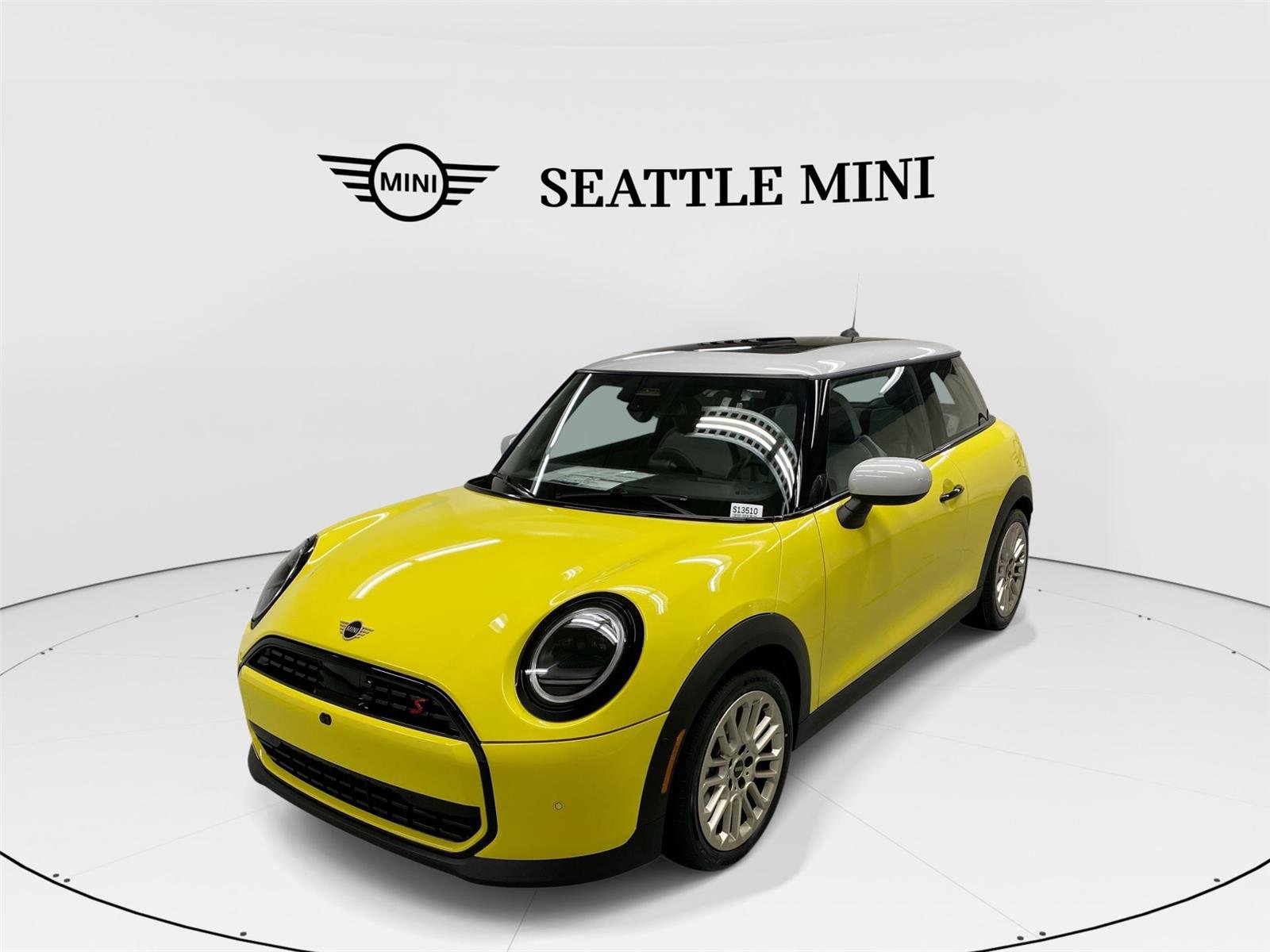 New 2026 MINI Cooper S image 1