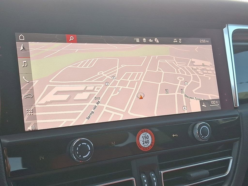 Certified 2025 Porsche Macan image 21