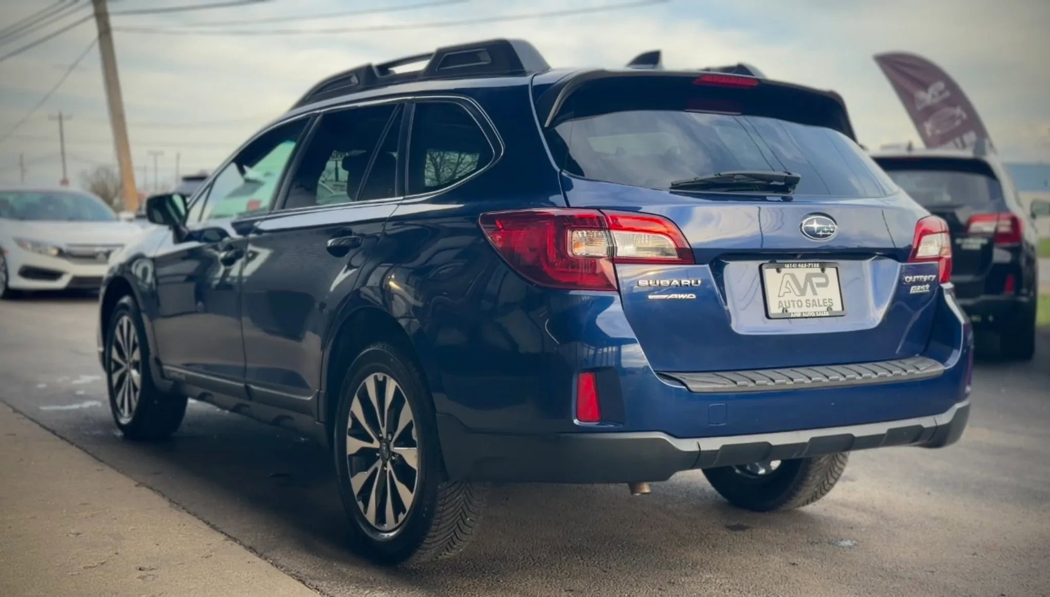 Used 2016 Subaru Outback 2.5i Limited AWD/4WD image 4