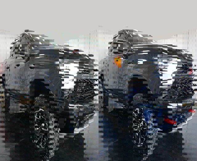 New 2026 Chevrolet Silverado 1500 ZR2 image 2