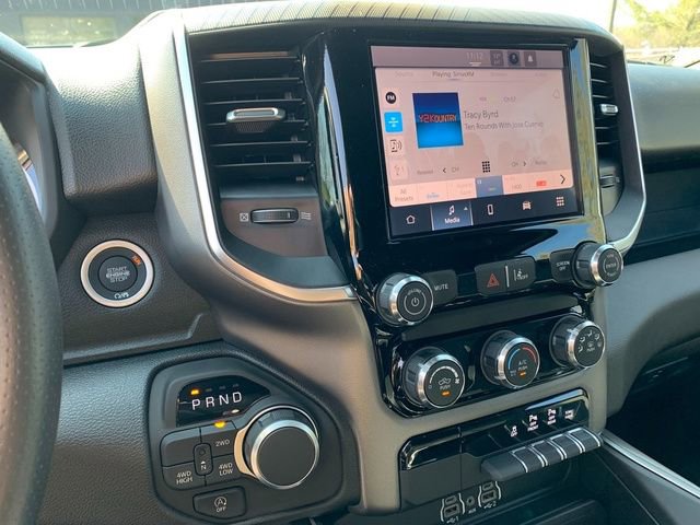 New 2026 RAM 1500 Express AWD/4WD image 18