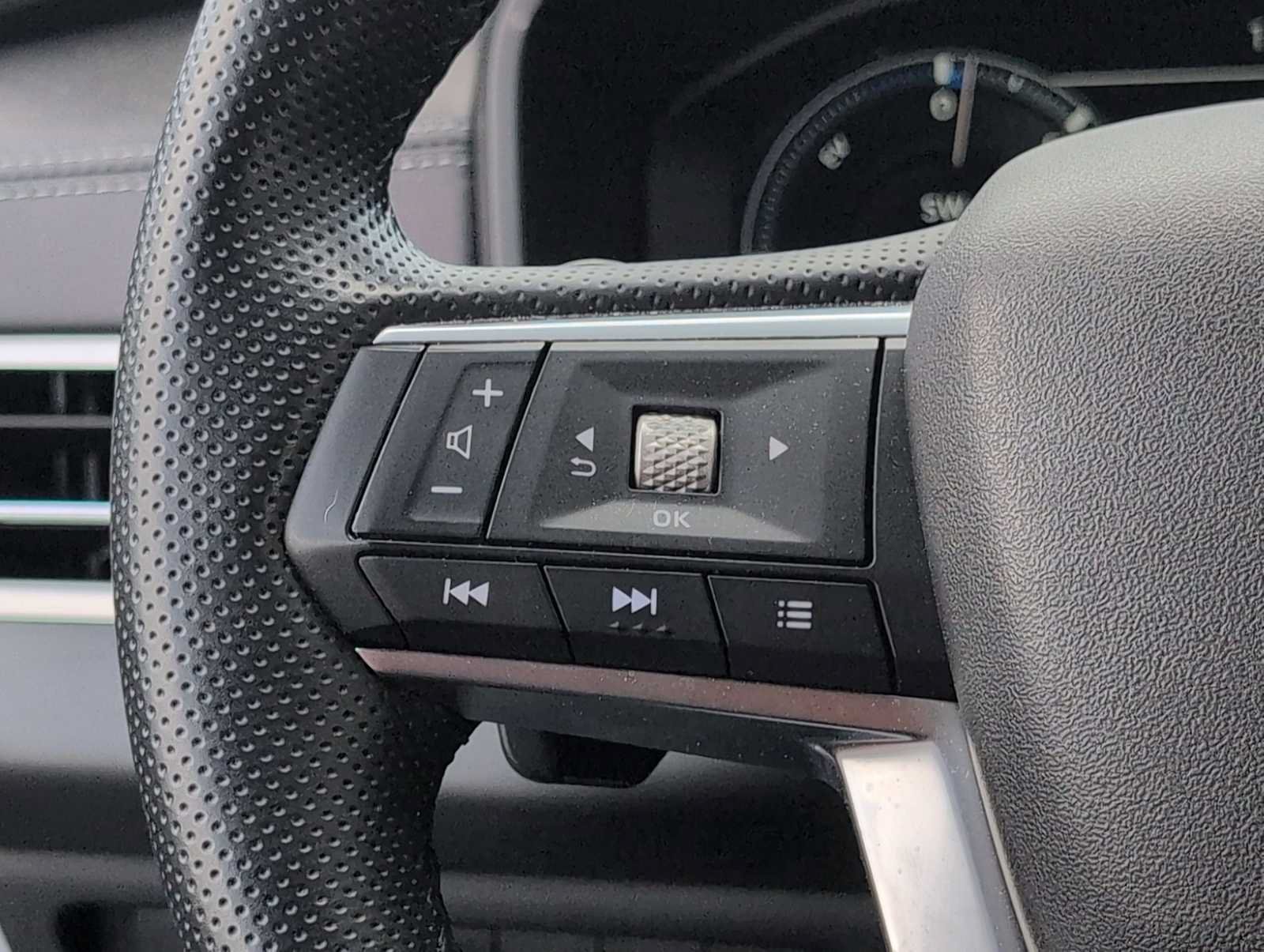 Used 2024 Mitsubishi Outlander SE AWD/4WD image 23