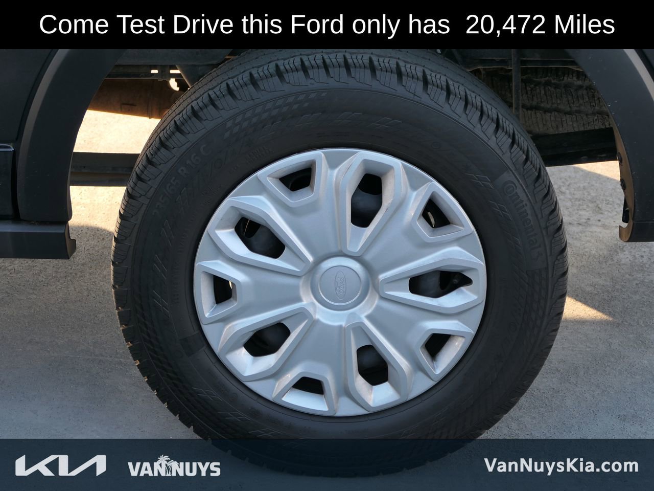 Used 2024 Ford Transit 350 XLT image 9