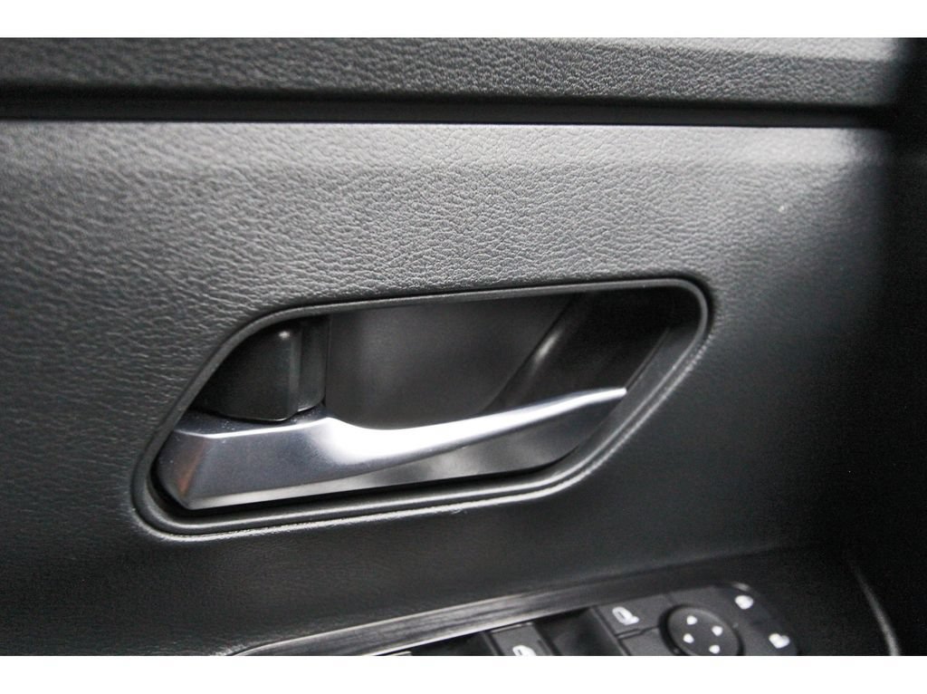 Used 2026 Nissan Kicks SV FWD image 20