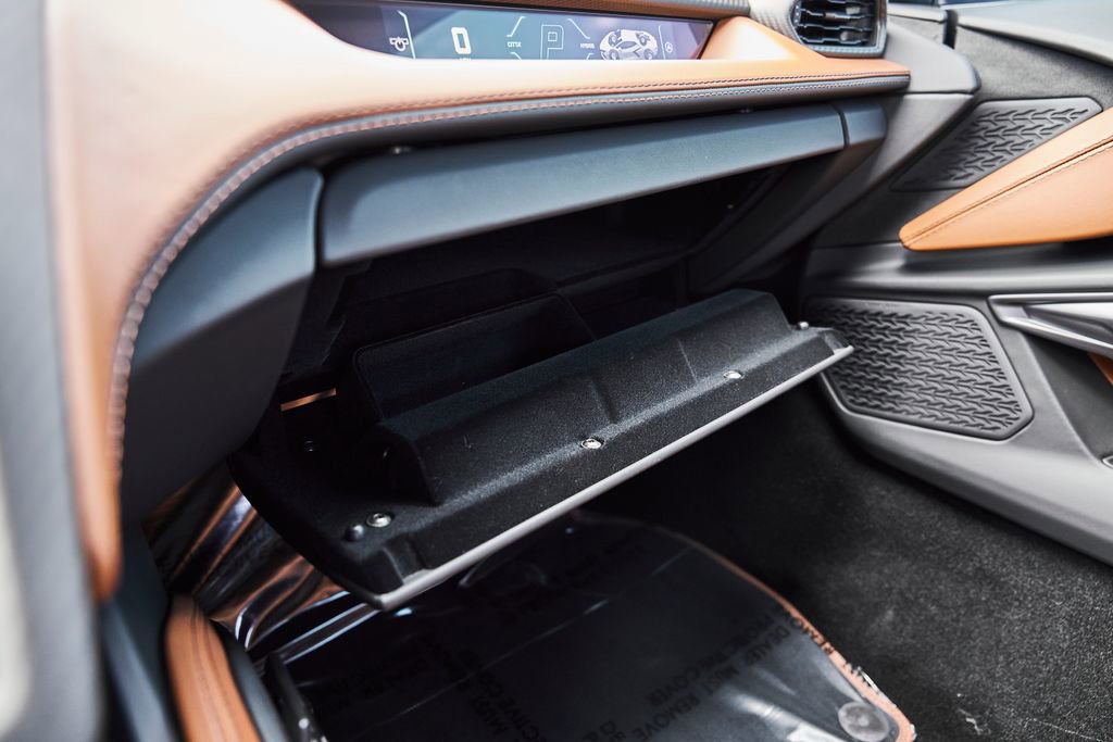 Used 2025 Lamborghini Revuelto AWD/4WD image 80