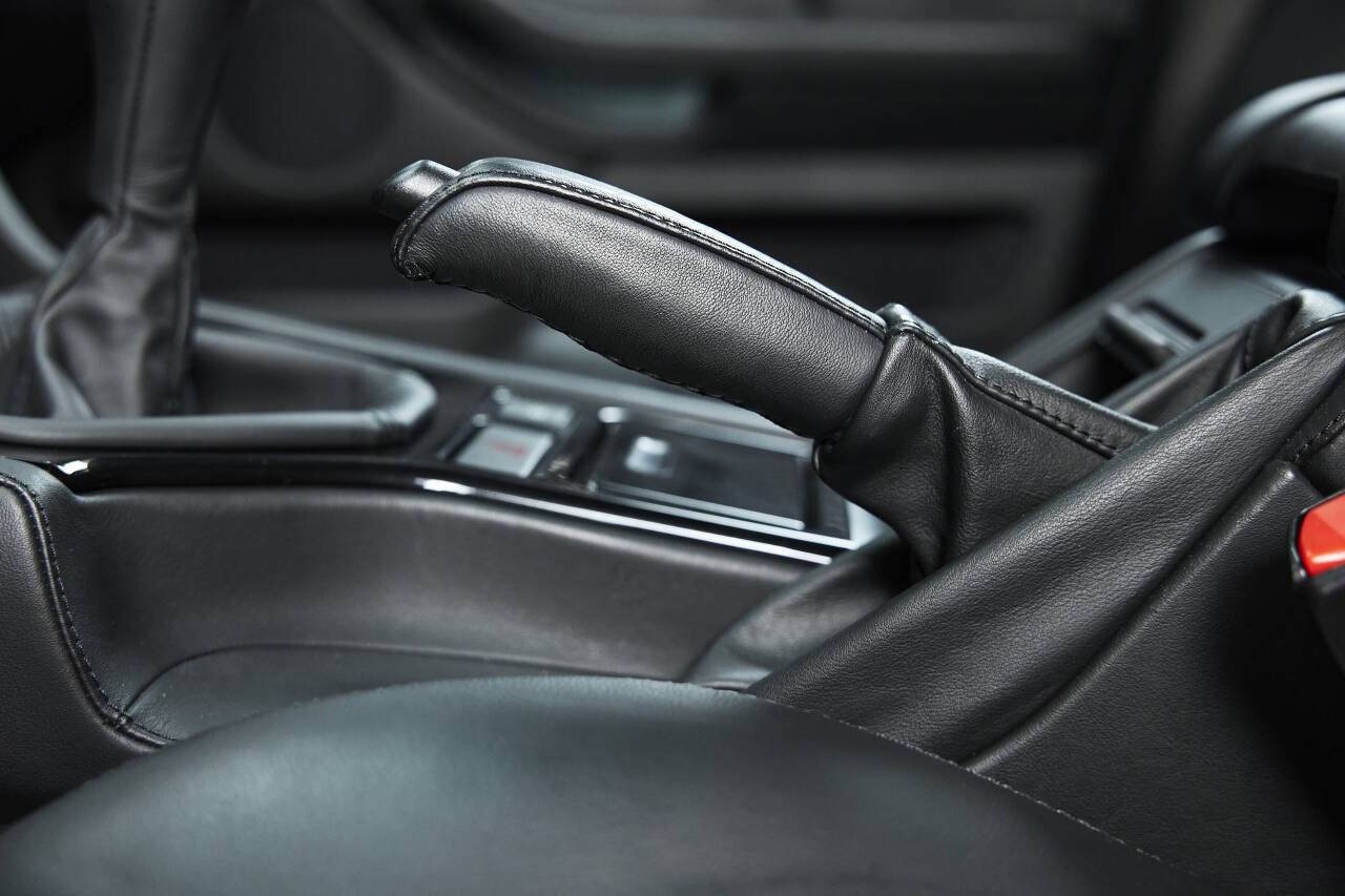 Used 2003 BMW M5 RWD image 62
