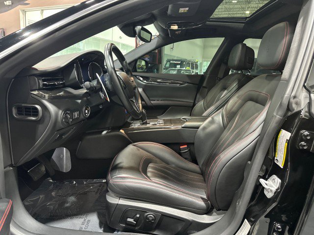 Used 2018 Maserati Quattroporte S Q4 AWD/4WD image 4