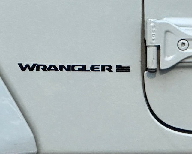 Used 2024 Jeep Wrangler Unlimited Rubicon image 11