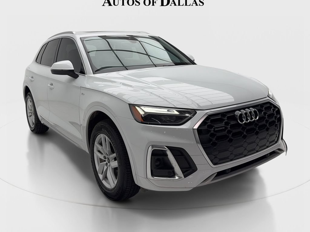 Used 2022 Audi Q5 2.0T Premium AWD/4WD image 3