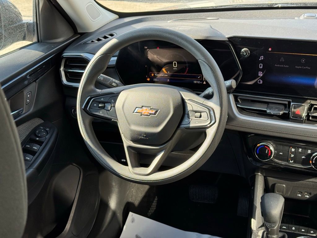 Used 2025 Chevrolet TrailBlazer LT image 17