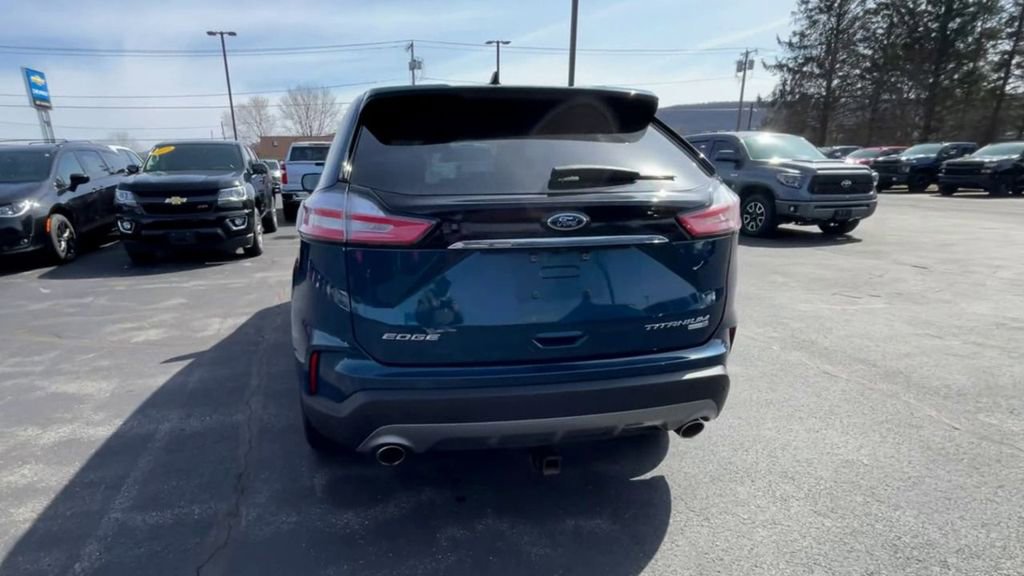 Used 2020 Ford Edge Titanium image 7
