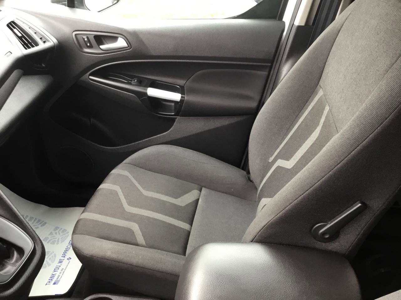 Used 2018 Ford Transit Connect XLT FWD image 16