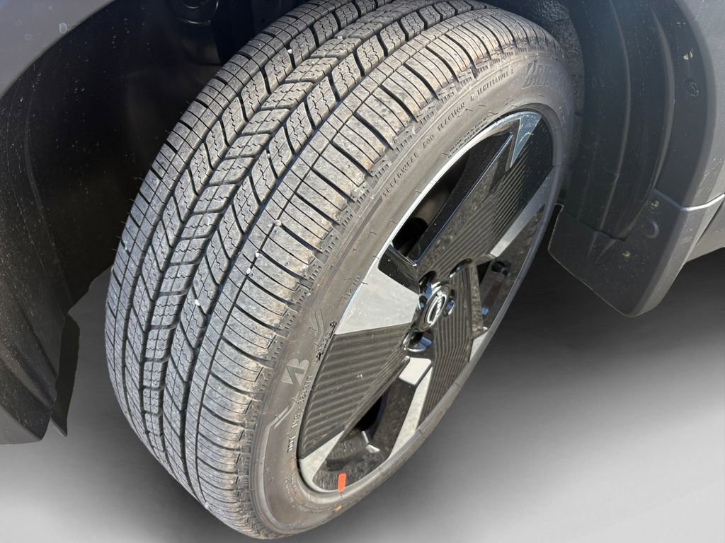 New 2026 Nissan Kicks SR w/ SR Premium Package image 19