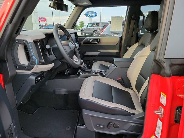 New 2023 Ford Bronco Wildtrak AWD/4WD image 6