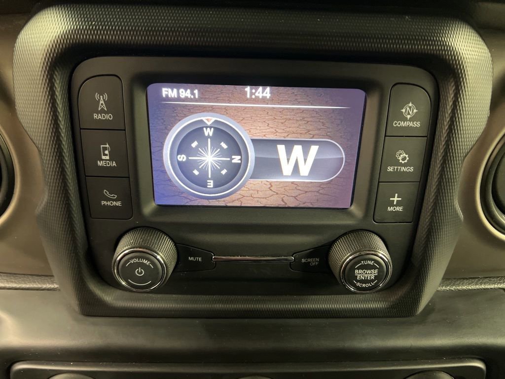 Used 2020 Jeep Wrangler Unlimited Sport image 11