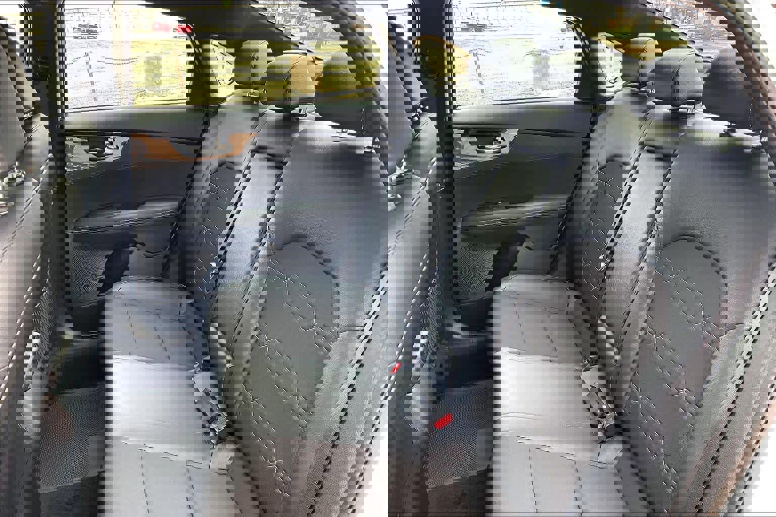 Used 2024 Kia Forte GT-Line image 18