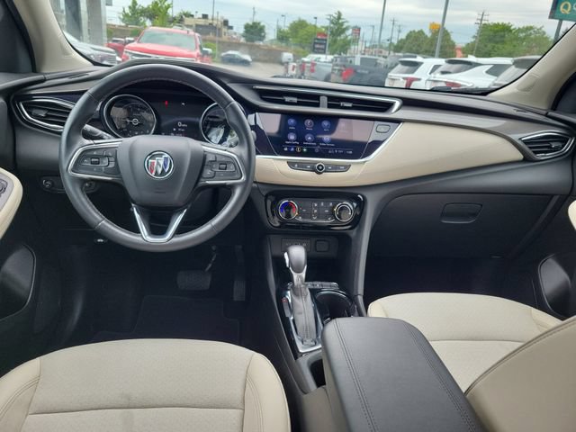 Used 2023 Buick Encore GX Preferred w/ Cold Weather Comfort Package FWD image 7