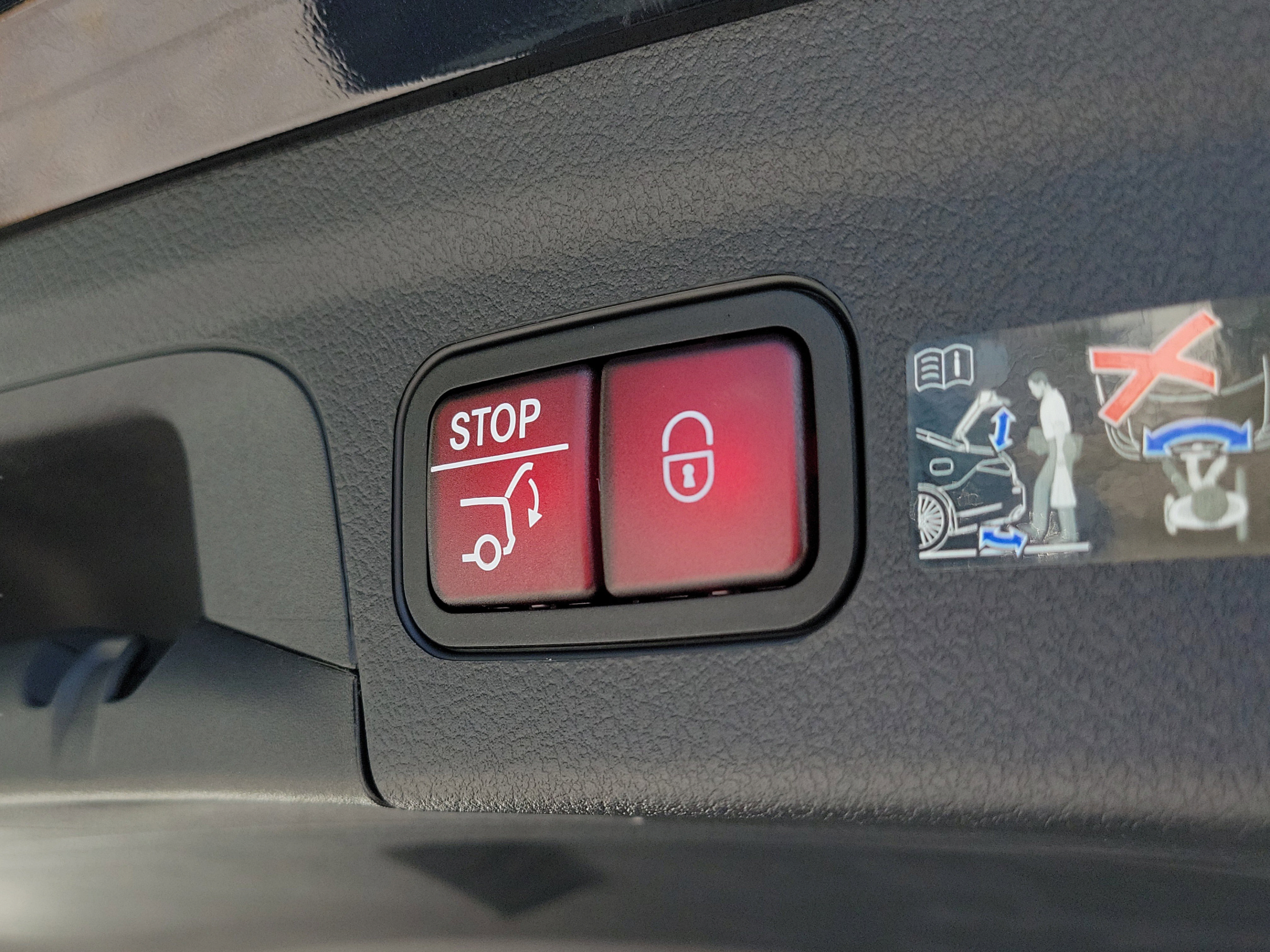 Certified 2026 Mercedes-Benz GLE 350 4MATIC image 7