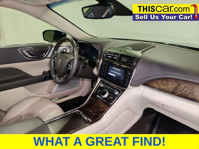 Used 2017 Lincoln Continental Reserve w/ Luxury Package AWD/4WD image 12