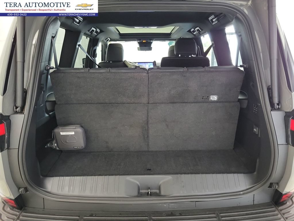 Used 2025 Lexus GX 550 w/ Accessory Package (2T) AWD/4WD image 21