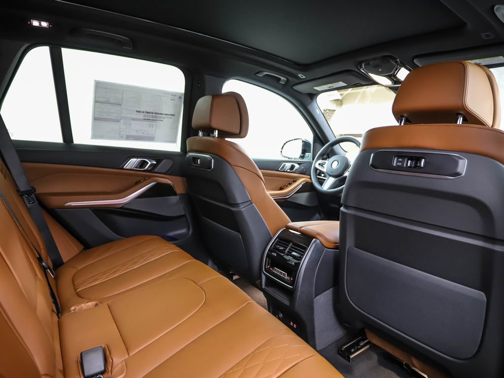 New 2026 BMW X5 xDrive40i w/ M Sport Package image 25