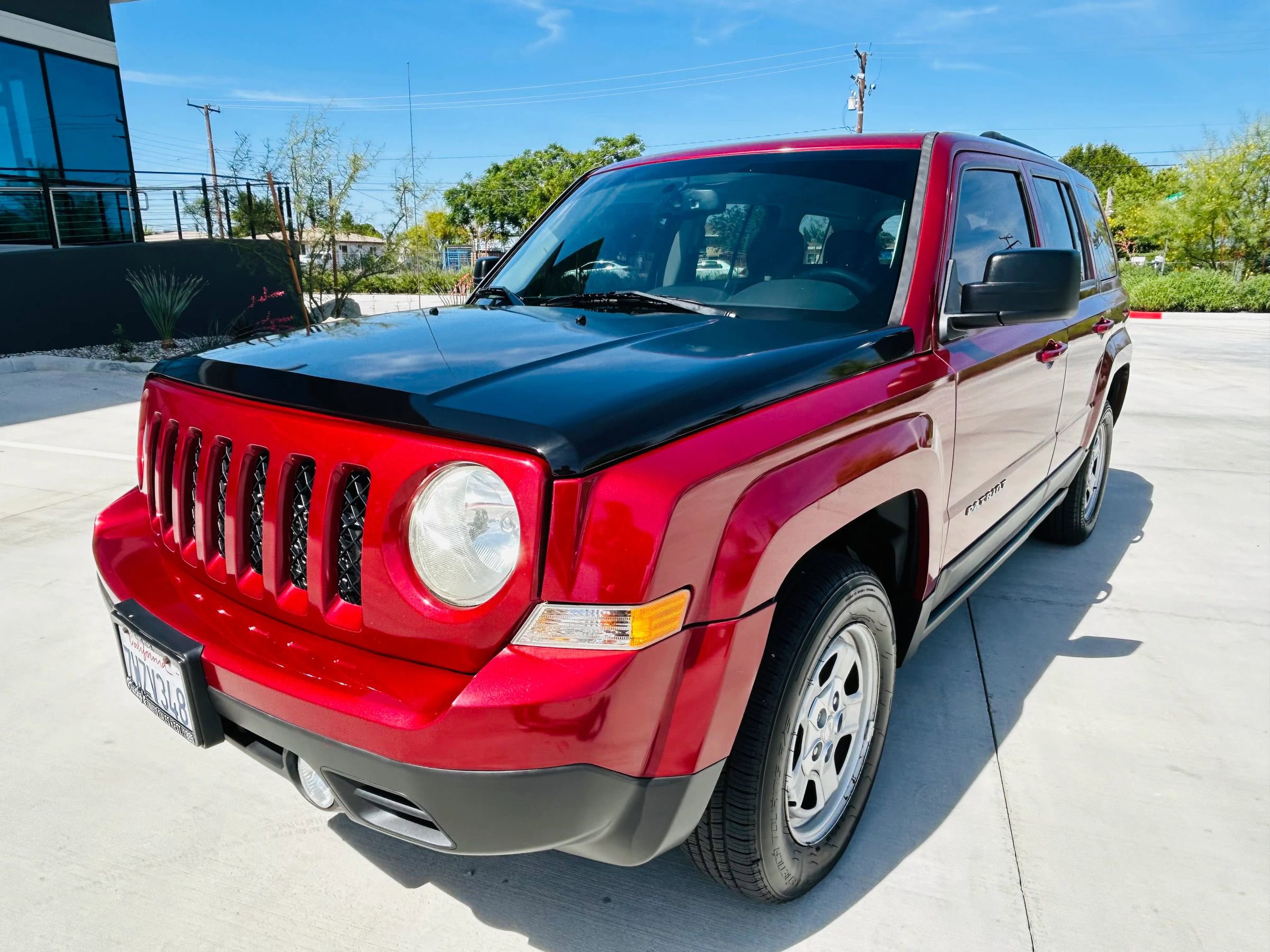 Used 2016 Jeep Patriot Sport w/ Power Value Group AWD/4WD image 8