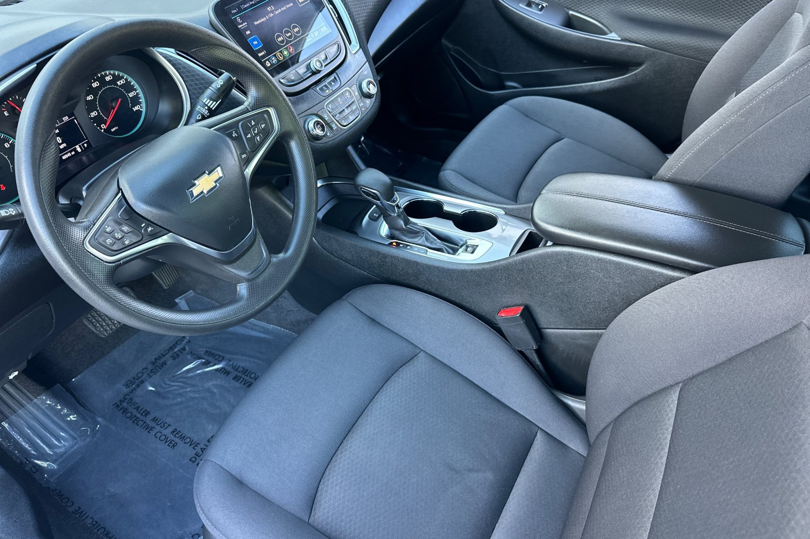 Used 2024 Chevrolet Malibu LT FWD image 9
