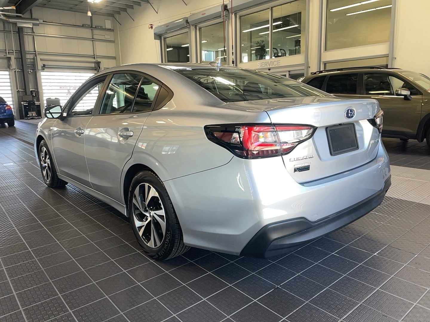 Used 2025 Subaru Legacy Premium AWD/4WD image 6