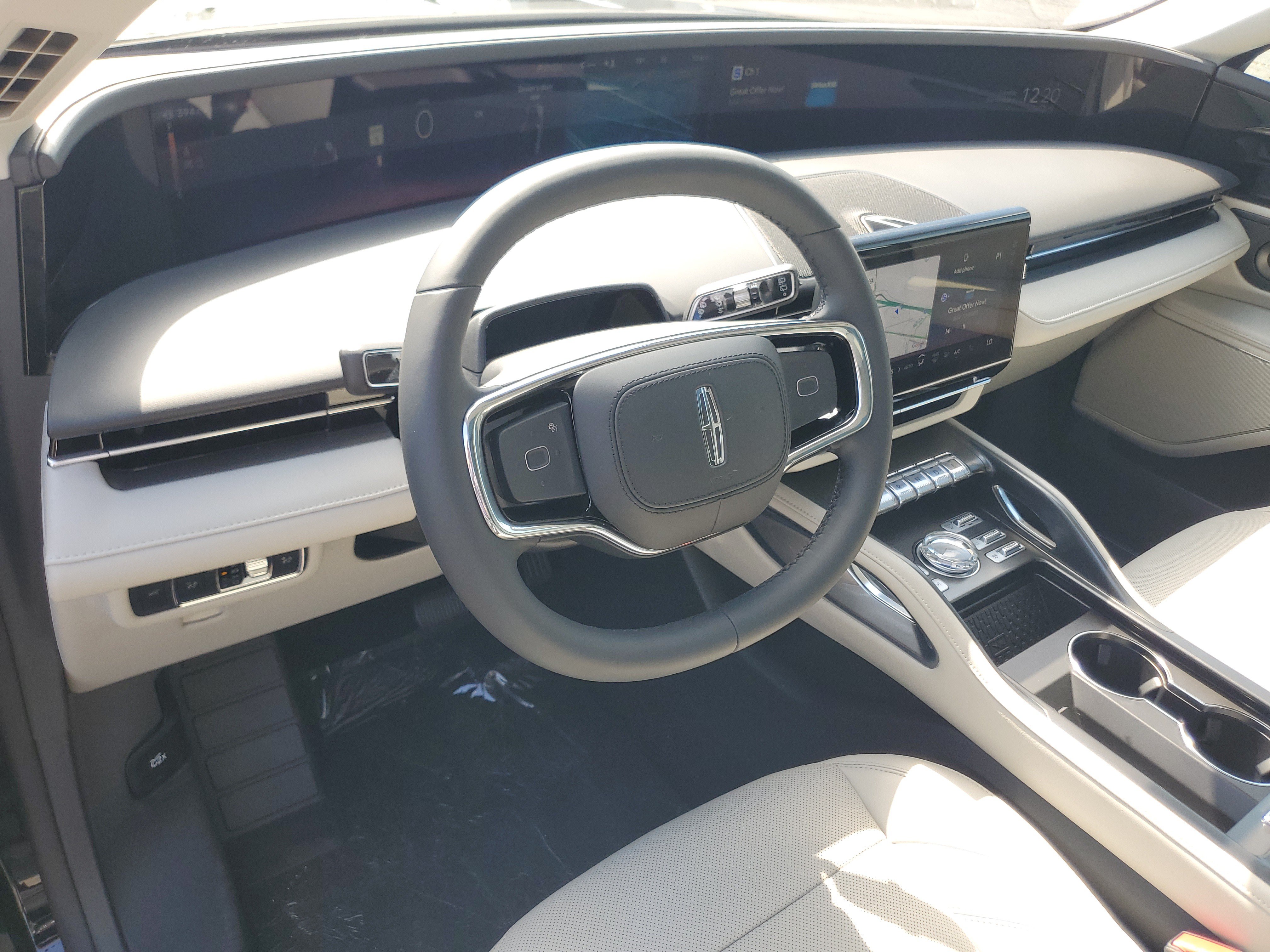 New 2026 Lincoln Nautilus Premier w/ Equipment Group 102A AWD/4WD image 13