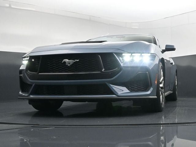 Used 2025 Ford Mustang GT Premium RWD image 28