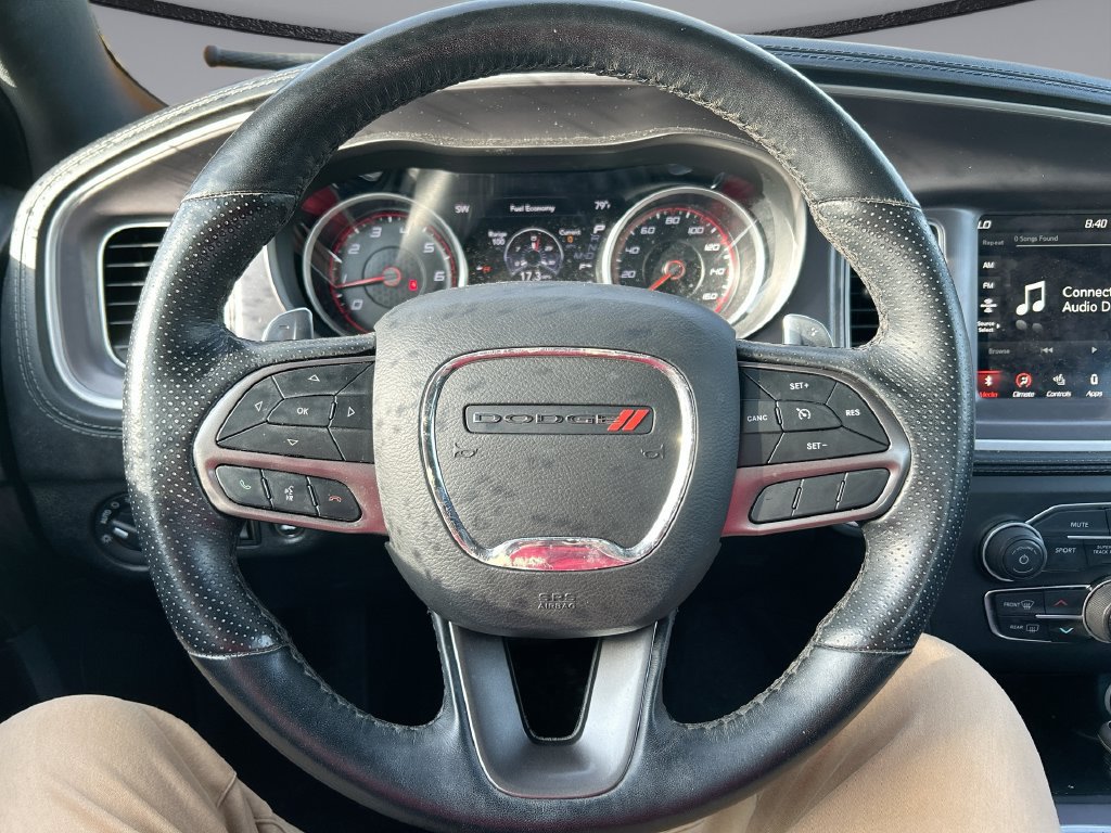 Used 2022 Dodge Charger R/T w/ Plus Group RWD image 16
