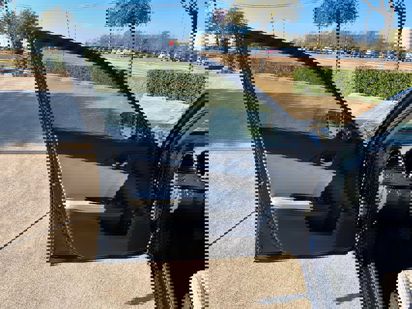 Used 2019 Honda Insight Touring image 11