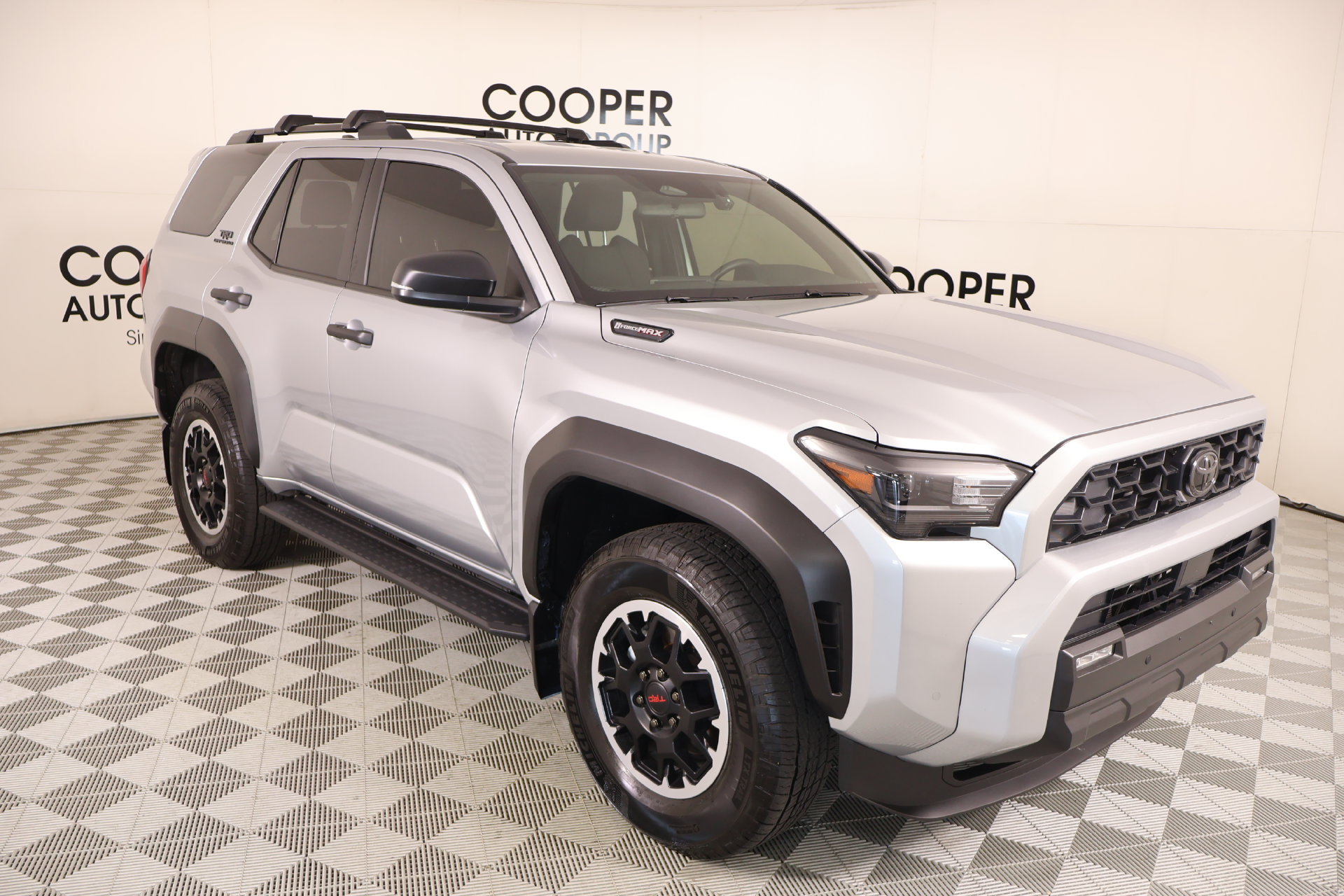 Used 2025 Toyota 4Runner TRD Off-Road AWD/4WD image 1