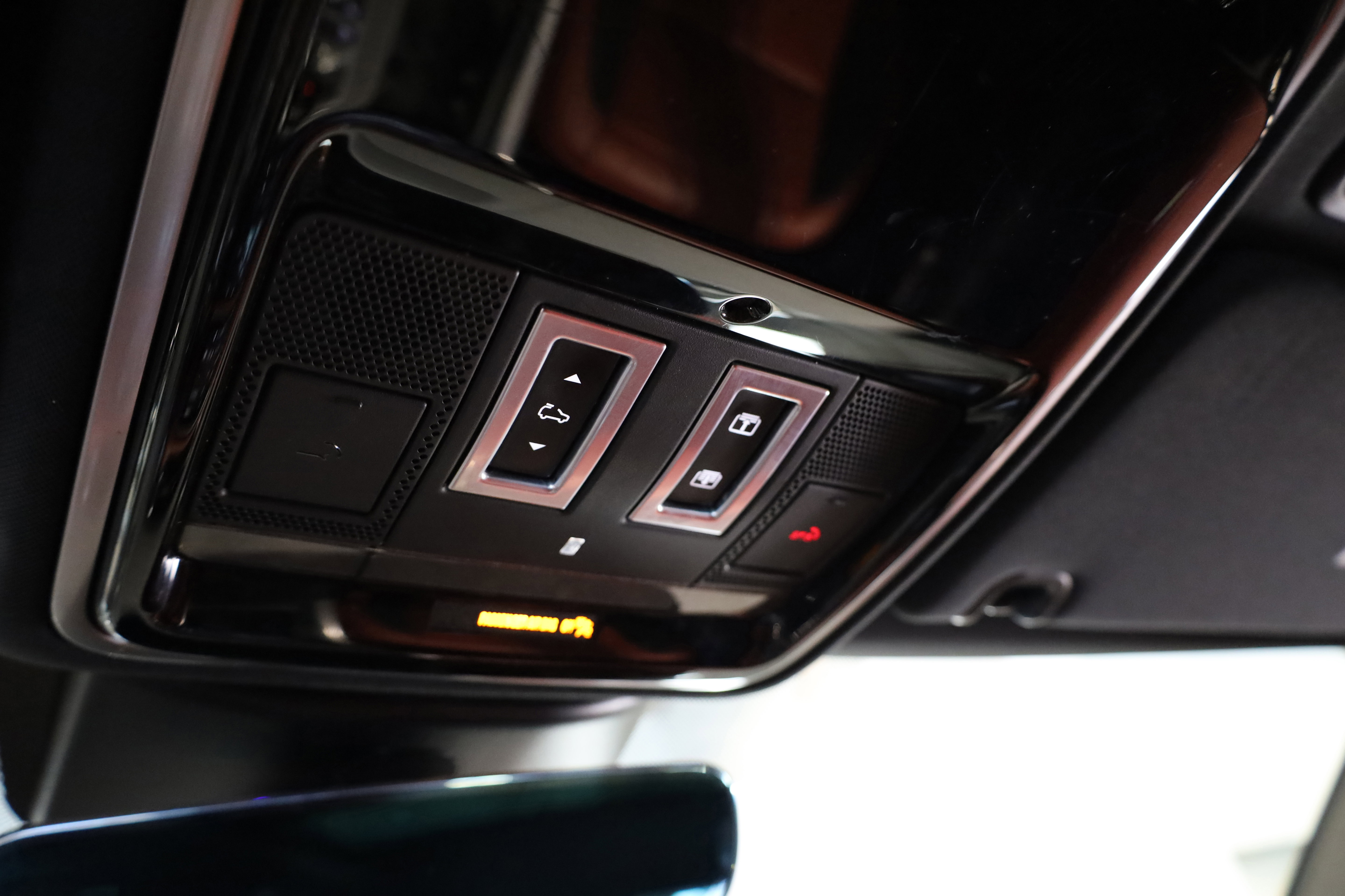 Used 2020 Land Rover Range Rover Sport HSE Dynamic image 33