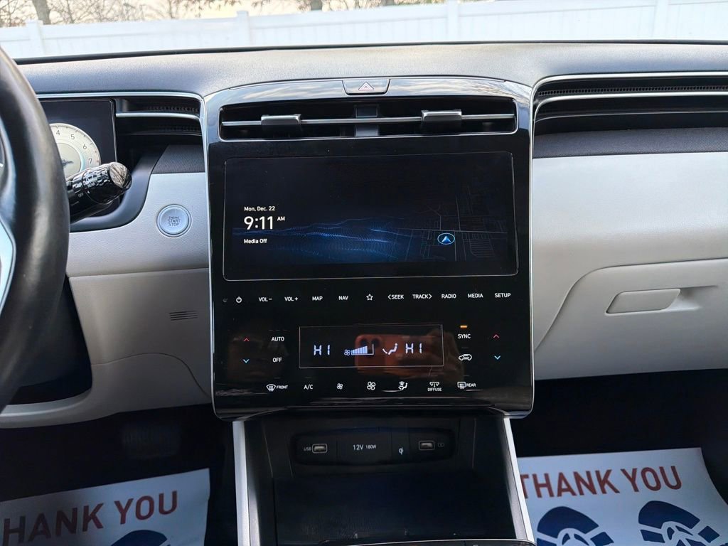Used 2024 Hyundai Tucson Limited image 36